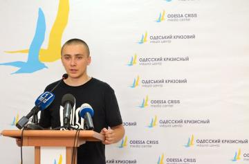 В Одессе силовики обыскали квартиру лидера Правого Сектора (ВИДЕО)