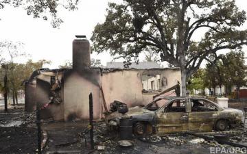 Огненная стихия в Калифорнии уничтожила более тысячи домов (ВИДЕО)