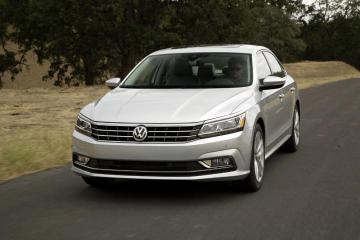 Volkswagen представил обновленную версию Passat (ФОТО)
