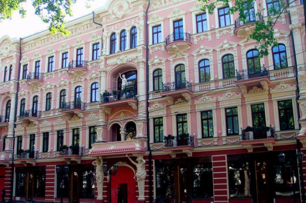 ТОП-5 лучших отелей Украины, в которых стоит побывать (ФОТО)