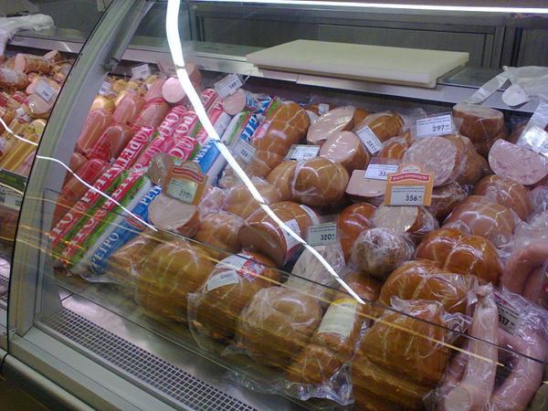 Колбаса – на вес золота. Цены в донецких супермаркетах (ФОТО)  