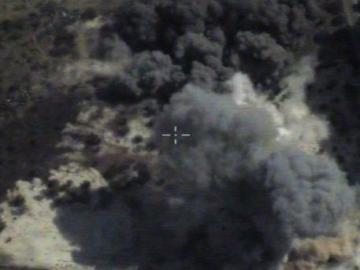Российские ВКС уничтожили командный пункт исламистов (ВИДЕО)