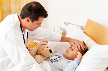 Детская простуда приводит к инсульту