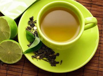 Зеленый чай защищает от опасных глазных болезней