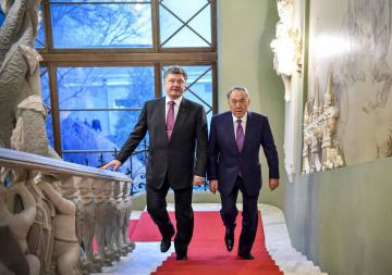 Истинные цели встречи Порошенко и Назарбаева