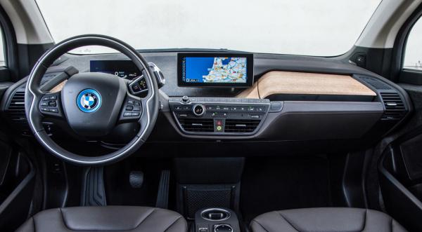 BMW пополнит модельный ряд новым электокаром (ФОТО)