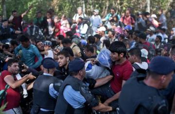 ФРГ готовит массовую депортацию беженцев