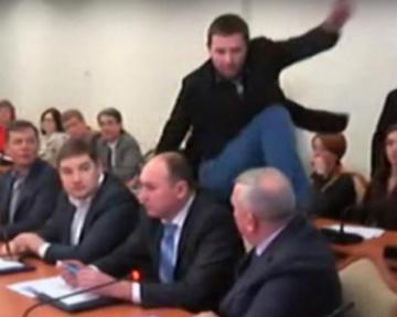 Парасюк сорвался на заседании Комитета по вопросам коррупции (ВИДЕО)