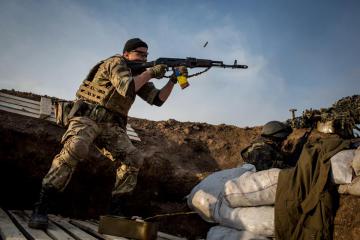 Штаб АТО: сегодня террористы совершали провокации на Донецком и Артемовском направлениях