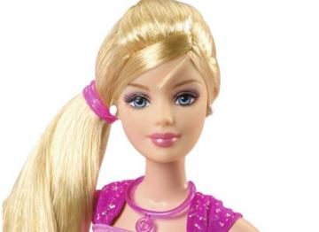 Девушка потратила 250 тысяч долларов, чтобы стать похожей на игрушку Барби (ФОТО)