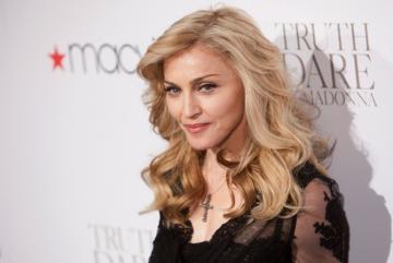 Мадонна поразила поклонников новым стилем (ФОТО)