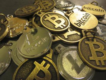 "Приватбанк" будет работать с криптовалютой Bitcoin