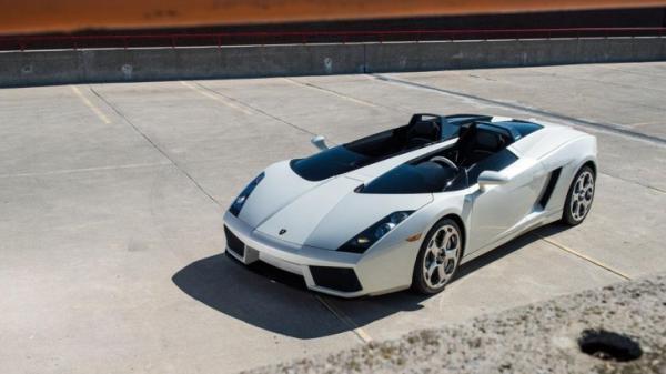 Единственный в своем роде суперкар Lamborghini  не смогли продать с аукциона (ФОТО)