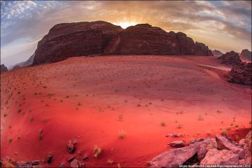 Космос вокруг нас. Марсианская пустыня на Земле (ФОТО)