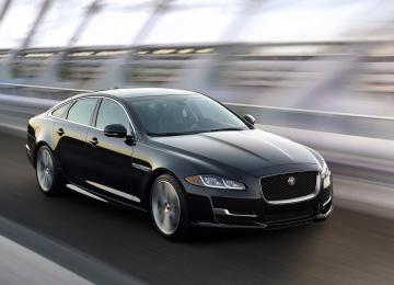 Jaguar принимает заказы на обновленный XJ
