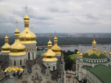 Кремль призвал ЕС повлиять на Киев из-за "захвата храмов"