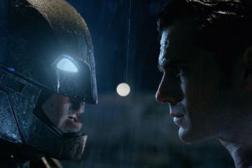 В Сети появился новый трейлер фильма «Бэтмен против Супермена» (ВИДЕО)