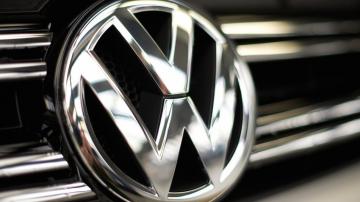 Компания Volkswagen устроила необычный тест-драйв системы Trailer Assist (ВИДЕО)