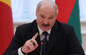 Лукашенко заговорил о применении военной силы для защиты национальных интересов