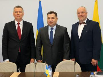 Министры обороны Украины, Литвы и Польши создают совместный штаб