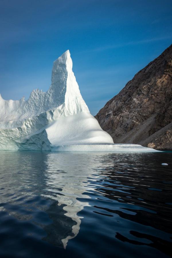 Зеркальная Гренландия. Потрясающие работы фотографа-пейзажиста (ФОТО)