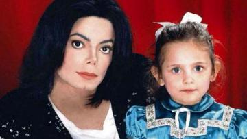 Скандал с дочерью Майкла Джексона (ФОТО)