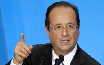 Президент Франции требует от РФ прекратить военную операцию в Сирии