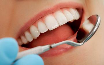 9 натуральных средств для здоровья зубов и десен
