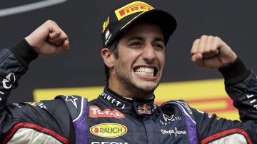Формула-1: Даниэль Риккардо доволен итогами первых двух дней в Барселоне