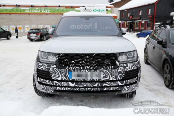 В сети появились шпионские снимки фейслифтингового Range Rover (ФОТО)
