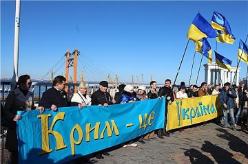 Украина не сможет вернуть Крым силовым способом, - эксперт