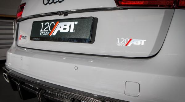 Audi RS6 Avant. Немцы показали ограниченную версию универсала (ФОТО)
