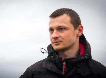 Дело Краснова: активисты «Азова» пикетирует СИЗО СБУ, требуя освободить своего соратника