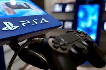Владельцы PlayStation 4 смогут играть с помощью PC или Mac