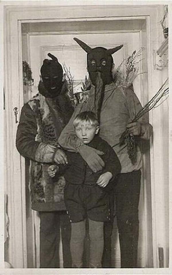 12 черно-белых снимков из прошлого, вселяющих ужас (ФОТО)