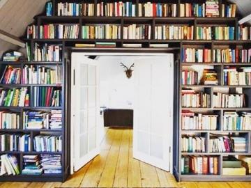 Книголюбы лопнут от зависти: 20 великолепных домашних библиотек (ФОТО)