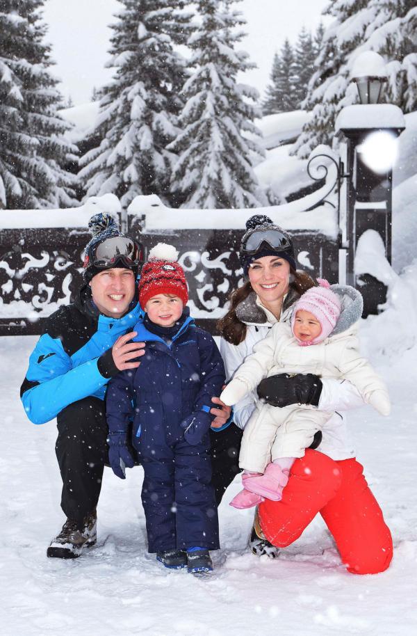 Кейт и Уильям показали своим детям снежные Альпы (ФОТО)