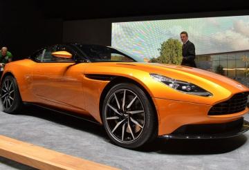 Новое купе Aston Martin DB11 становится бестселлером ещё до старта продаж
