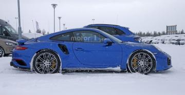 Прототип Porsche 911 GT2 RS замечен на испытаниях (ФОТО)