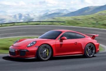 Компания Porsche пообещала преобразовать все свои модели