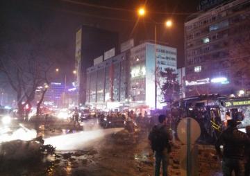В столице Турции прогремел мощный взрыв, есть жертвы