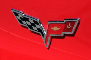 Новый Chevrolet Corvette Grand Sport дебютировал в Женеве (ФОТО)