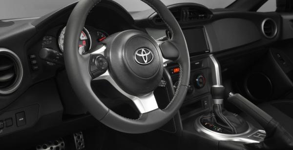 Toyota рассекретила «заряженное» купе модельного года (ФОТО)
