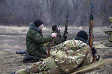 РФ готова к возобновлению боевых действий на Донбассе, - волонтер