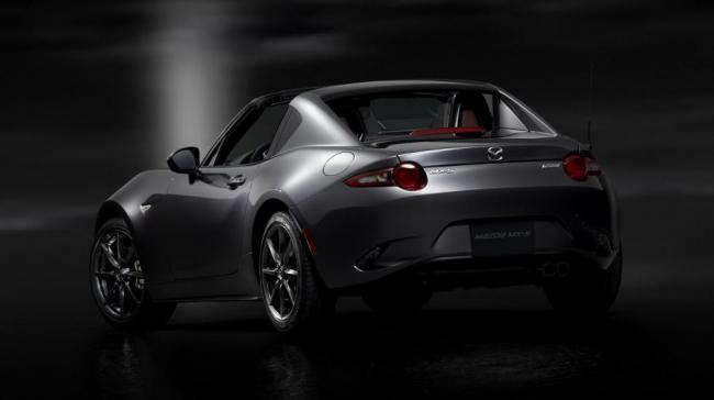Mazda представила новую версию MX-5 (ФОТО)