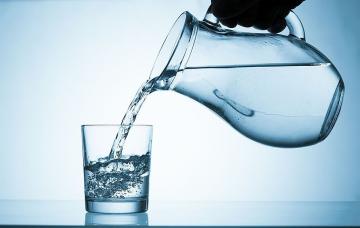 Специалисты выяснили, почему необходимо пить обычную воду