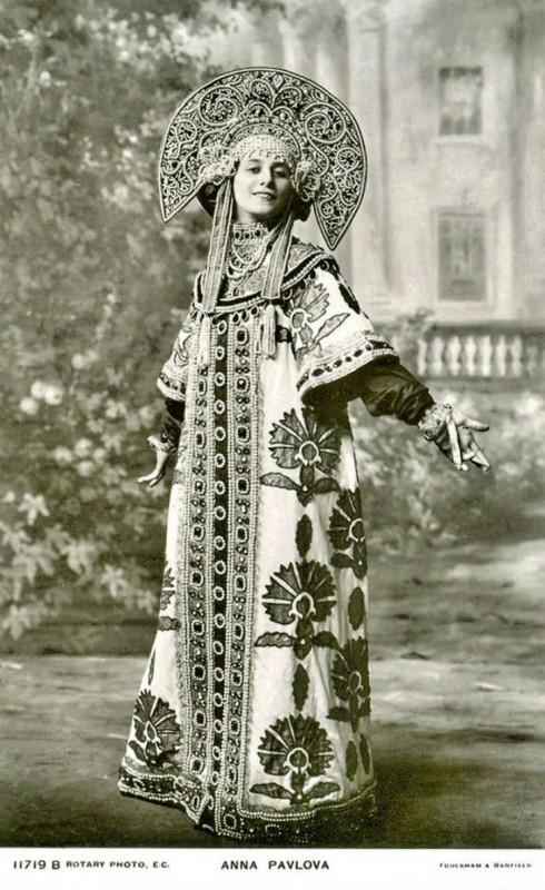Самые красивые девушки мира на открытках 1900-х годов (ФОТО)