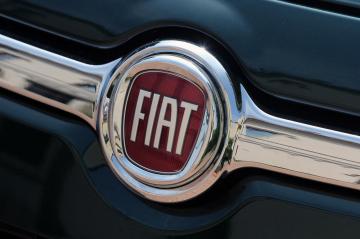 Компания Fiat рассекретила обновленный фургон Fiorino (ФОТО)