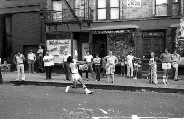 Неординарные уличные фотографии Нью-Йорка (ФОТО)