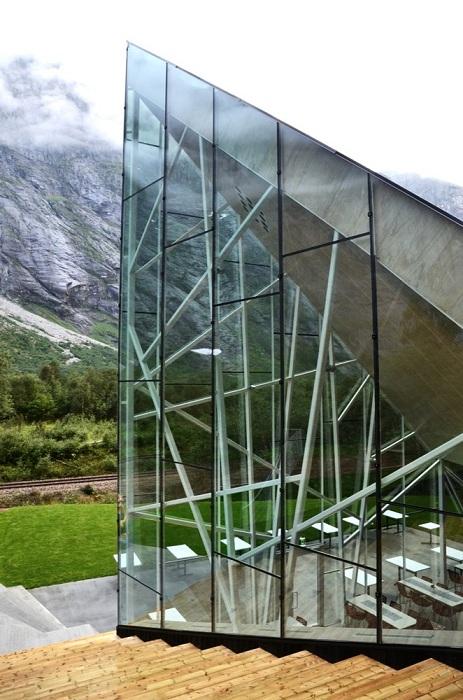 В Норвегии открылся один из самых необычных ресторанов в Европе (ФОТО)